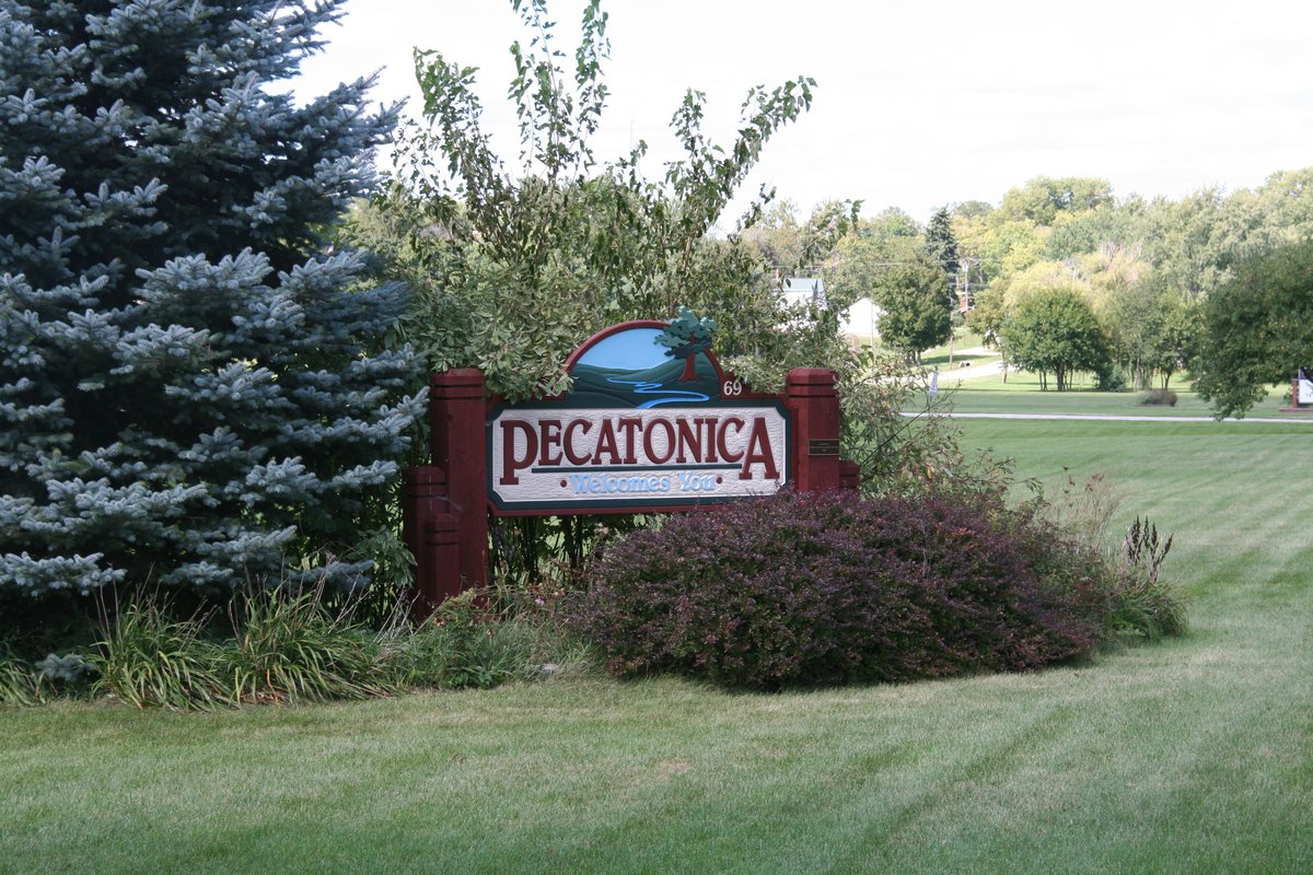 Pecatonica, Illinois community view